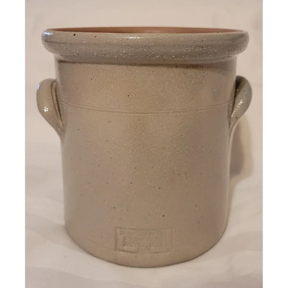HTF Salmon Falls Helen Berg Bear Christmas Tree NH Pottery Stoneware Crock